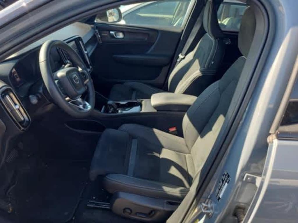 Certified 2023 Volvo XC40 Recharge Pure Electric Ultimate Twin eAWD