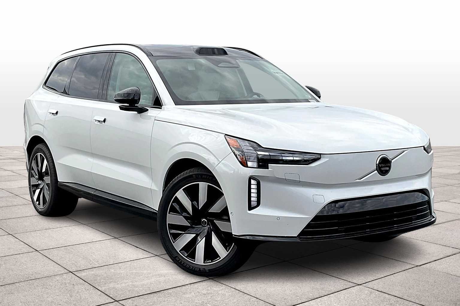 2025 Volvo EX90 Twin Motor Performance Ultra photo 2