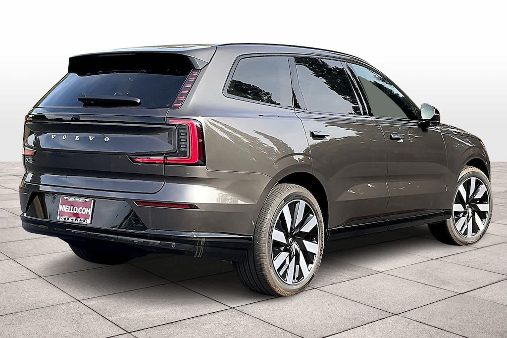 New 2025 Volvo EX90 Twin Motor Ultra 6-Seater SUV