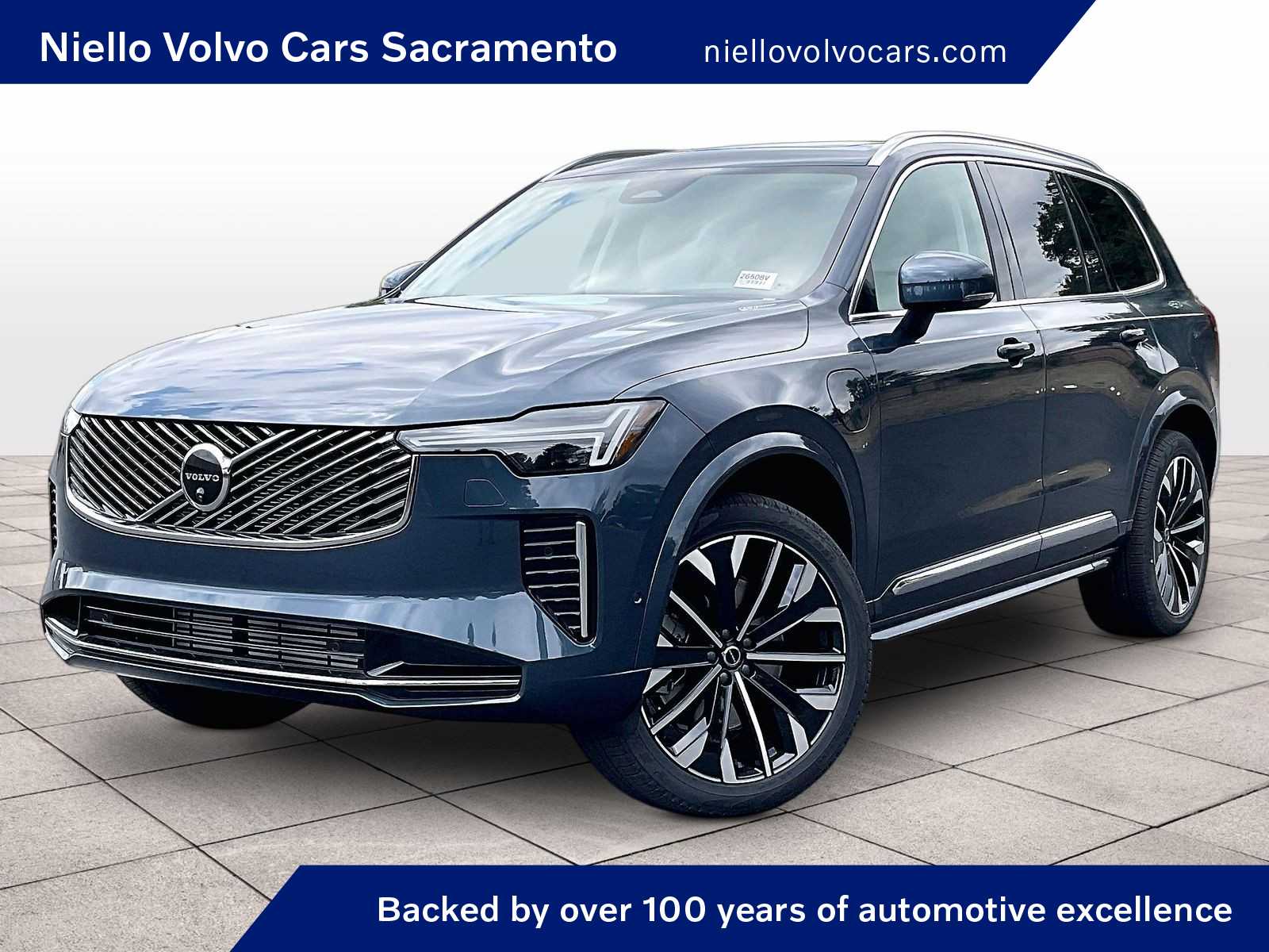 2026 Volvo XC90 T8 Recharge Ultra Bright 4WD's photo