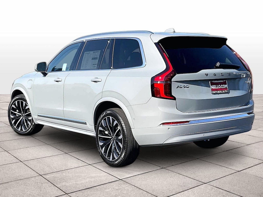 New 2026 Volvo XC90 plug-in hybrid T8 Ultra 7-Seater SUV