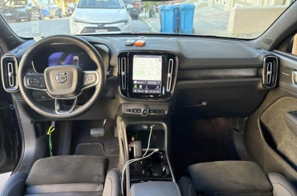 Used 2023 Volvo C40 Recharge Pure Electric Ultimate Twin eAWD