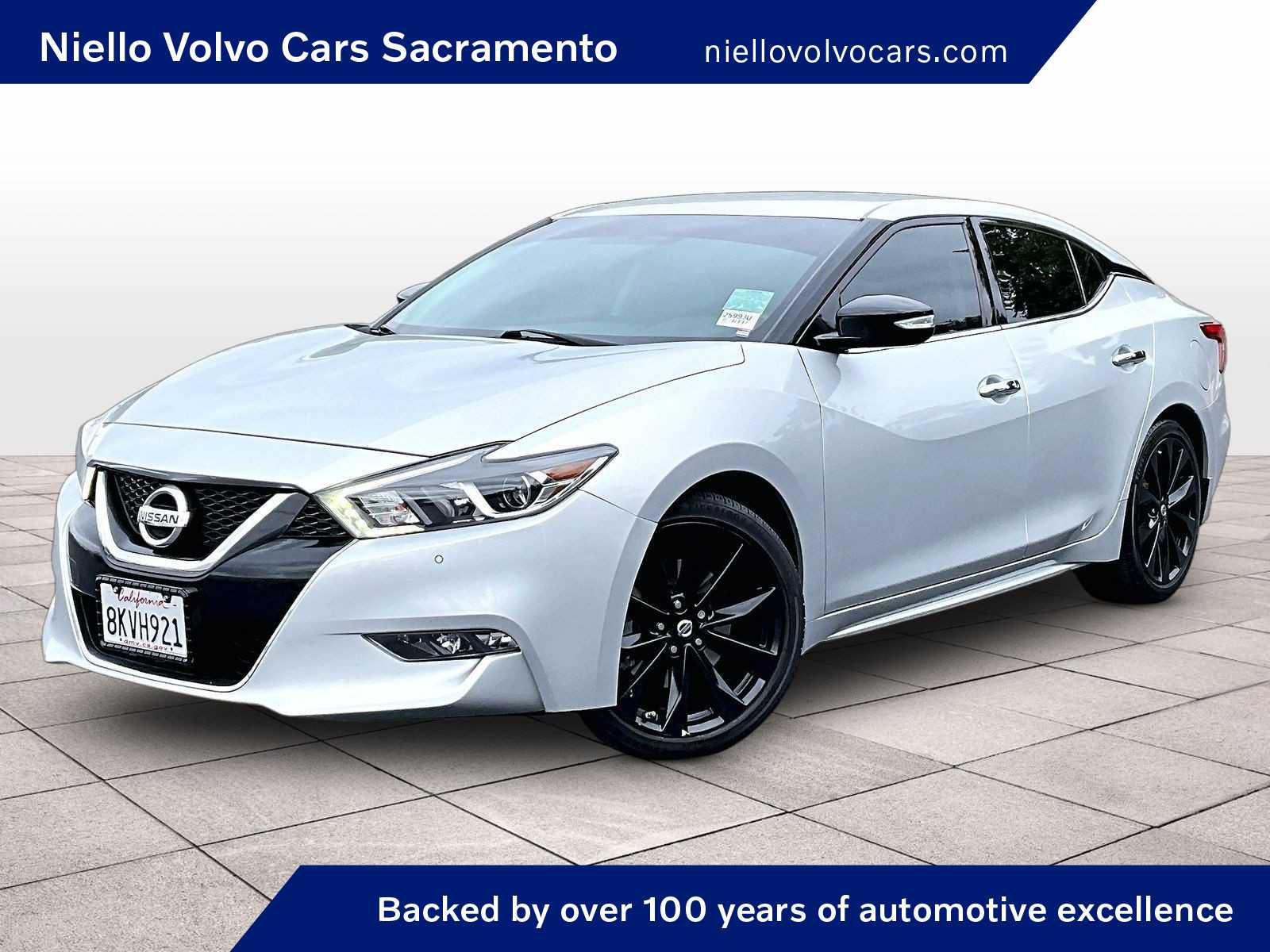 2018 Nissan Maxima SR's photo