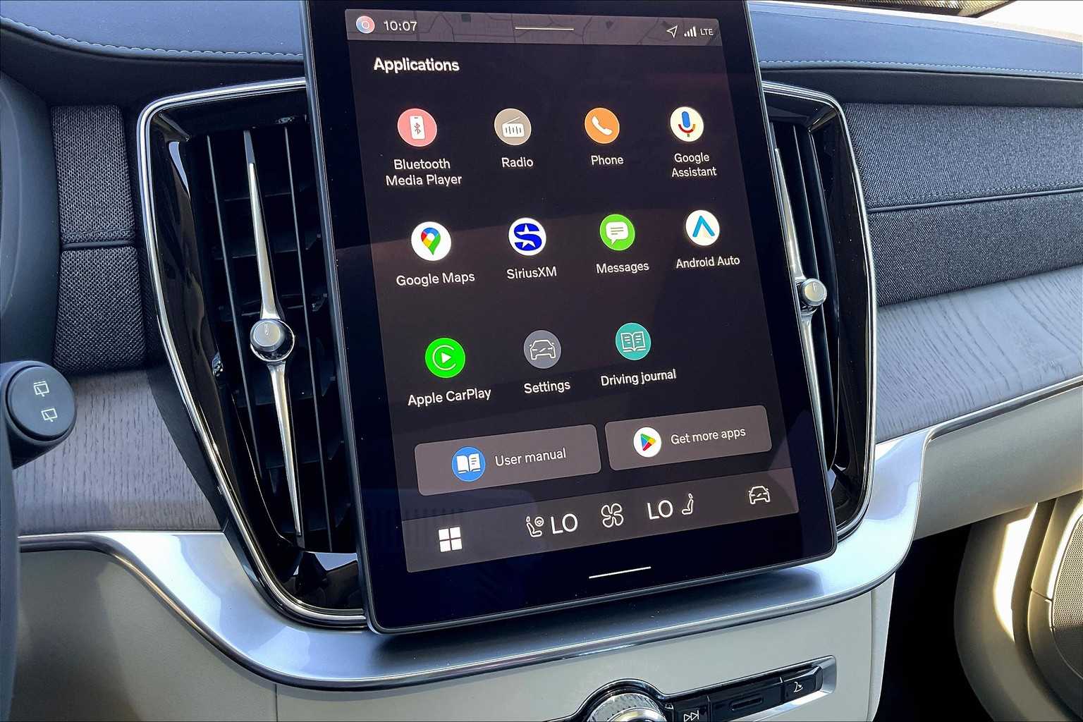 2026 Volvo XC90 Ultra - Photo 21