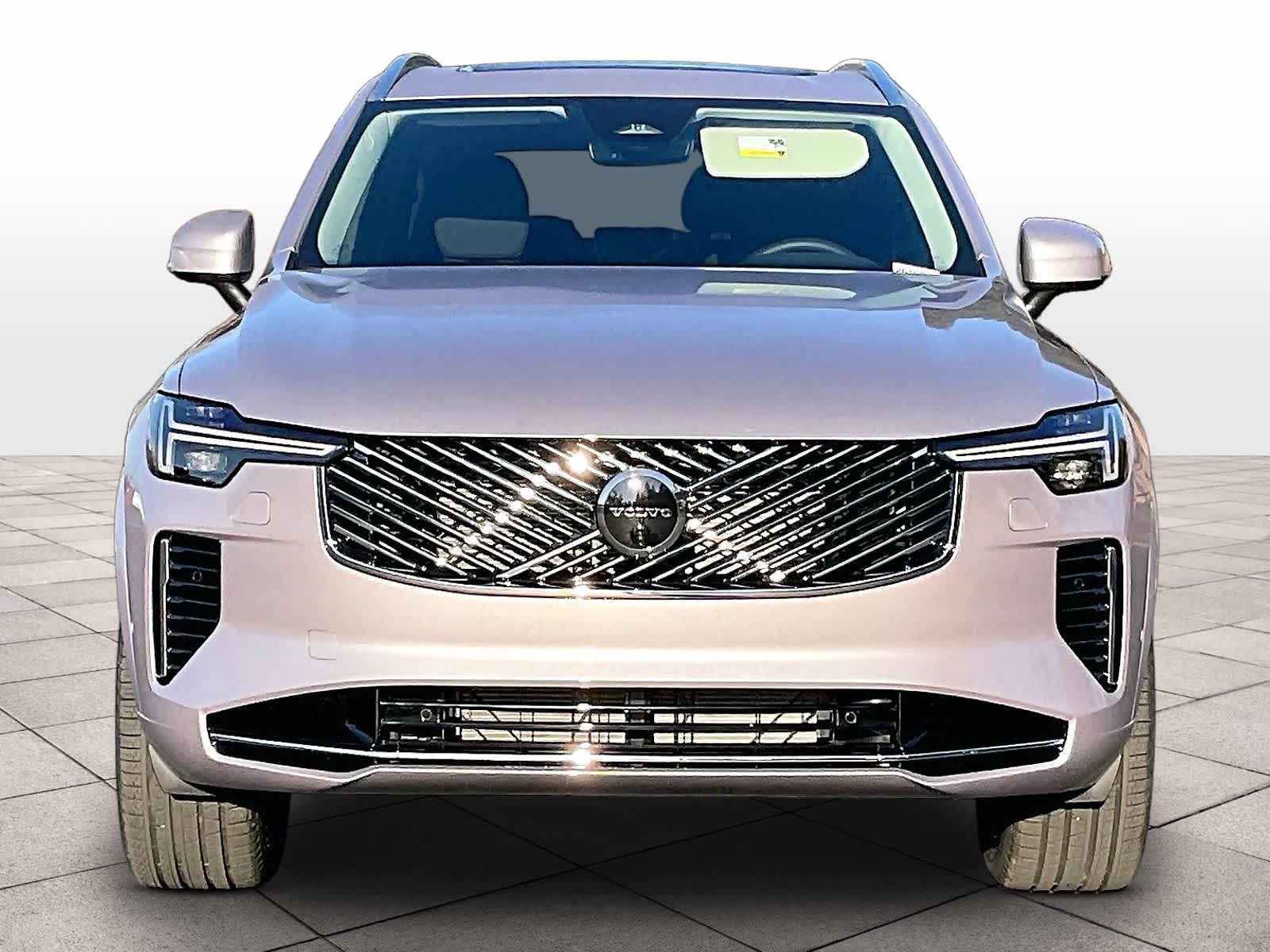 2026 Volvo XC90 B5 Plus 7-Seater photo 4
