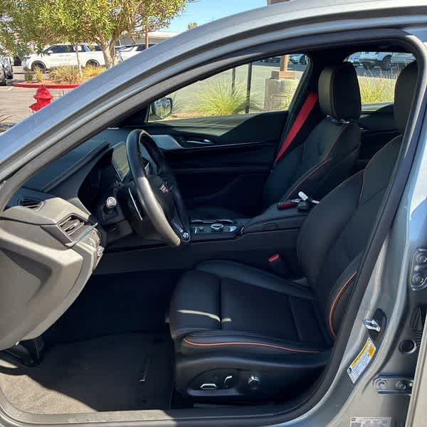 2024 Cadillac CT4 photo 4