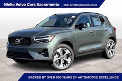 2026 Volvo XC40 B5 Plus AWD SUV