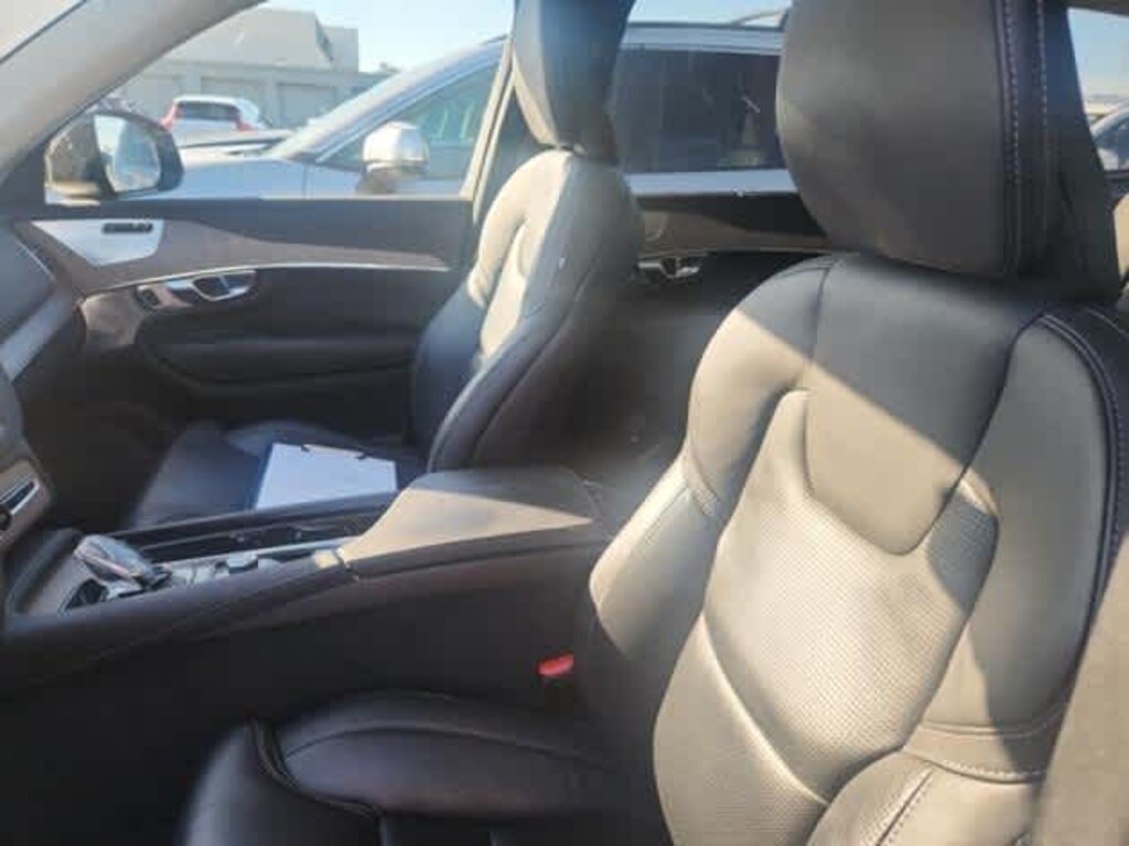 Certified 2023 Volvo XC90 Recharge Plug-In Hybrid Ultimate Dark Theme T8 eAWD PHEV 7P