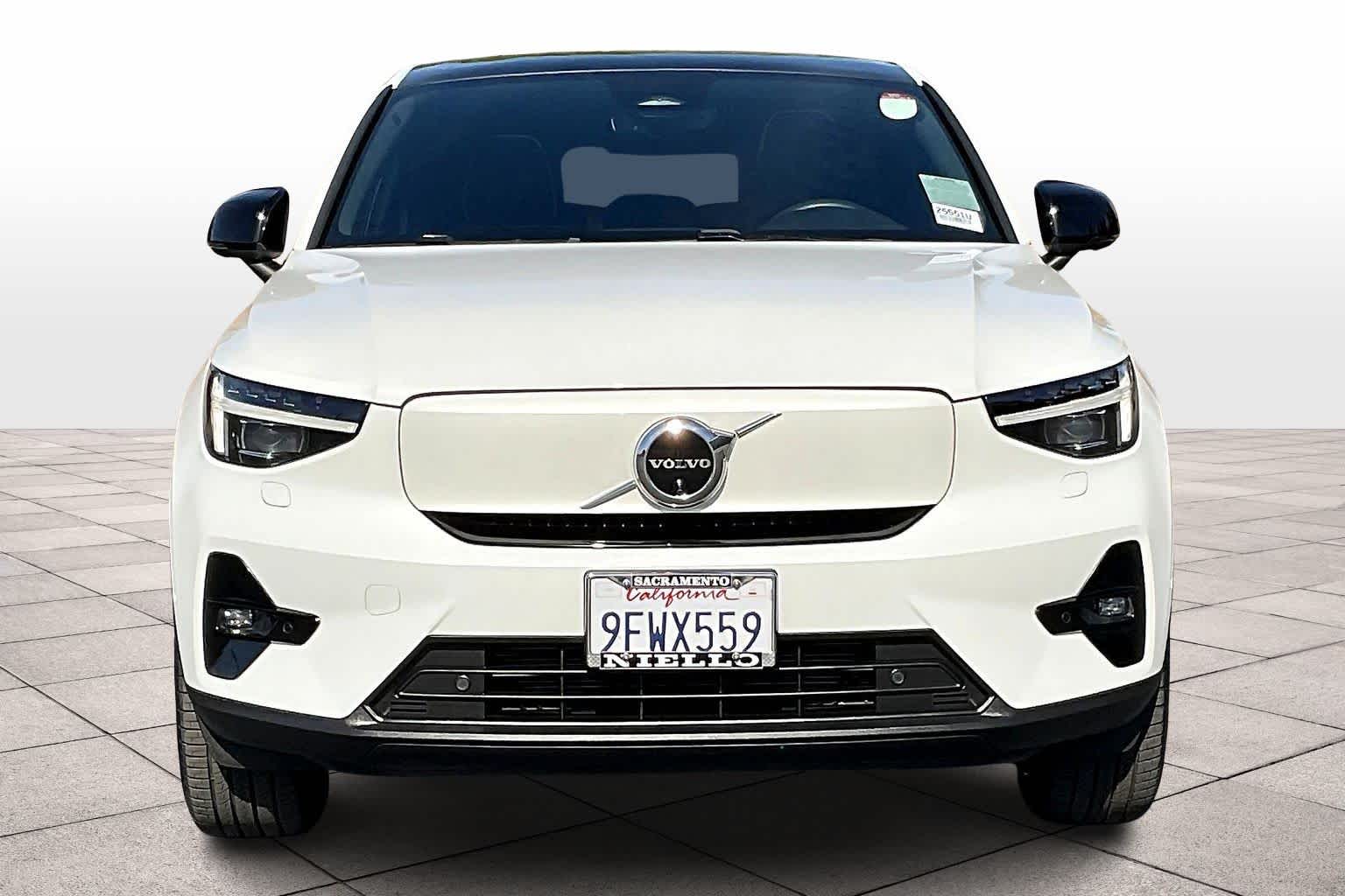 2023 Volvo C40 Recharge Ultimate photo 3