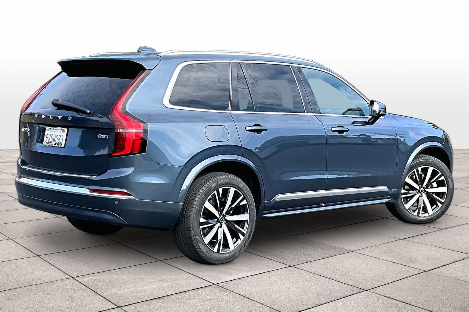 2025 Volvo XC90 Core - Photo 14