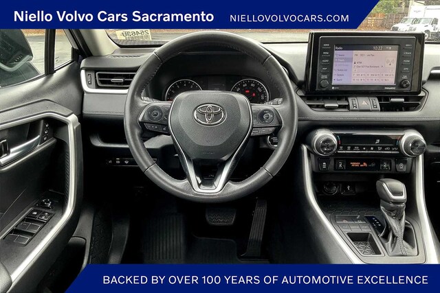 2021 Toyota RAV4 XLE Premium FWD (Natl)