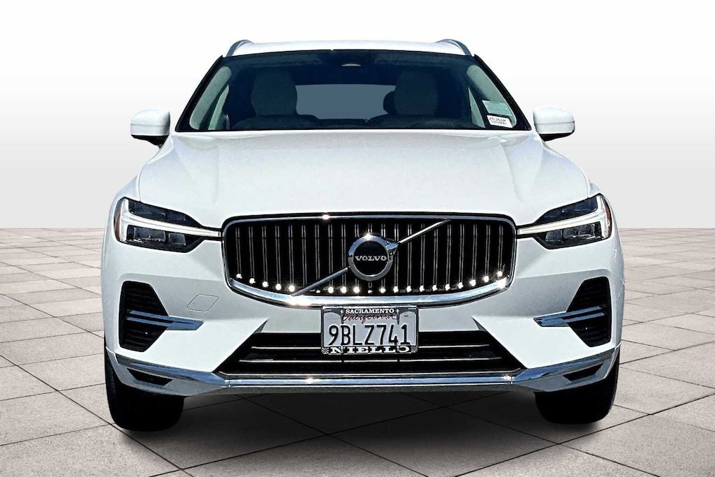Certified 2022 Volvo XC60 Recharge Plug-In Hybrid Inscription Expression T8 eAWD PHEV Extended Range