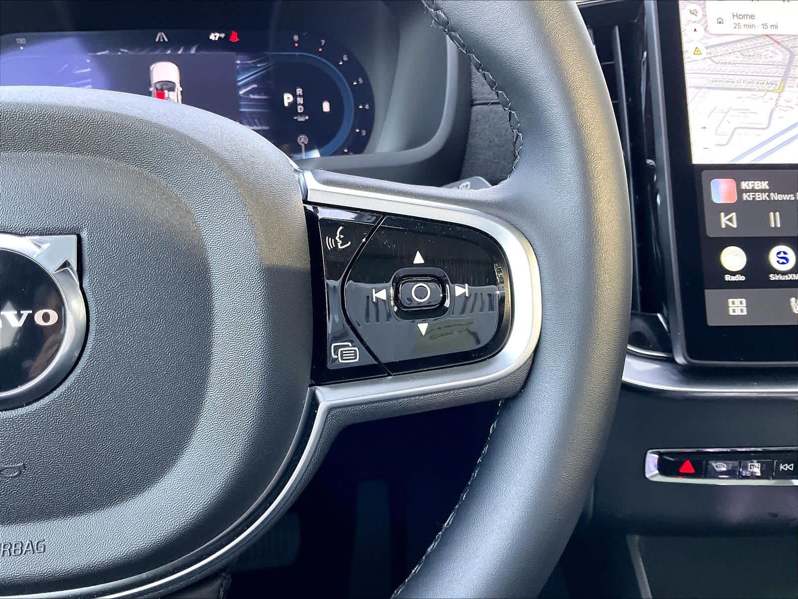 2025 Volvo XC90 Core - Photo 21