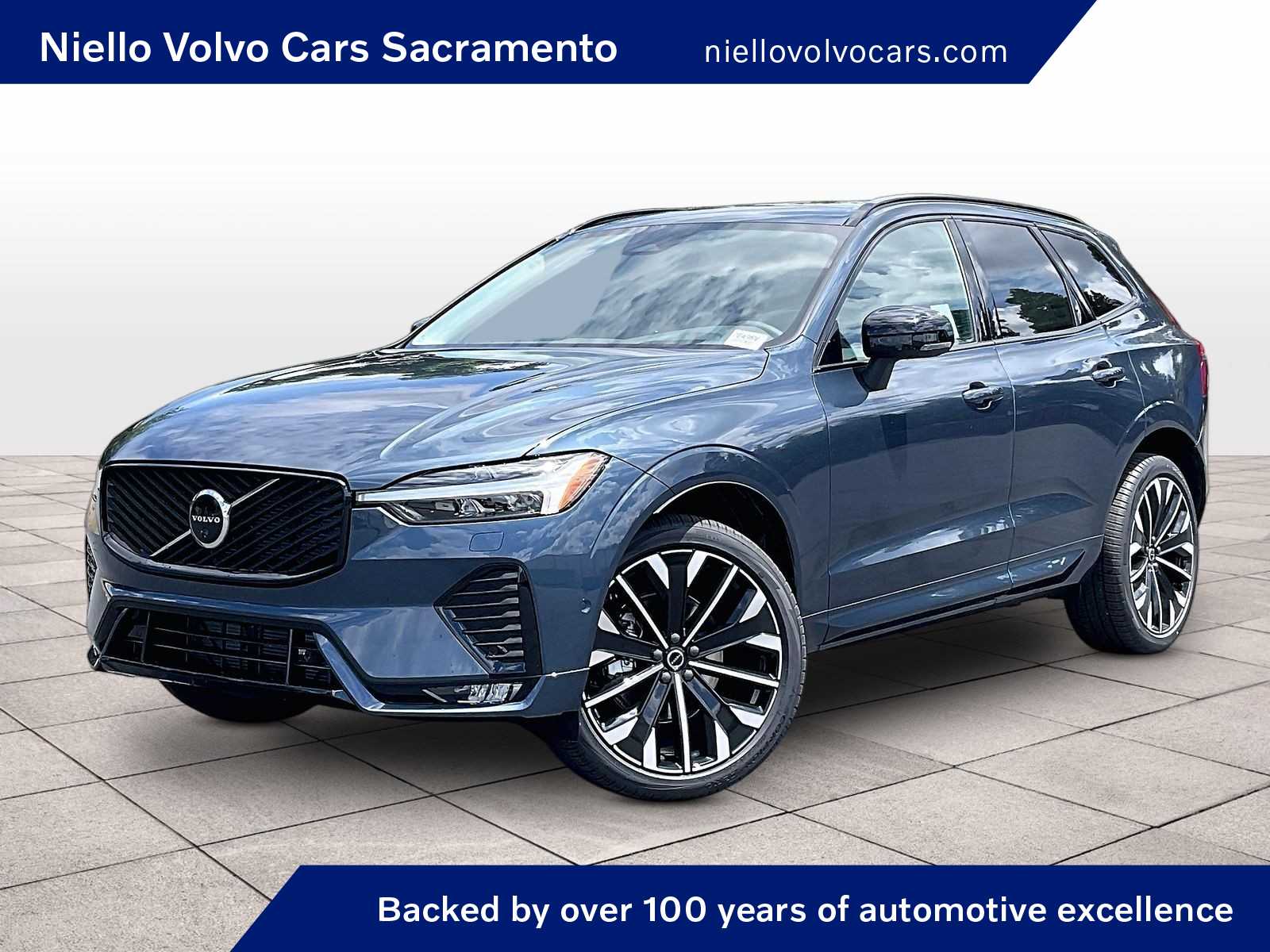 2026 Volvo XC60 B5 Ultra Dark AWD's photo