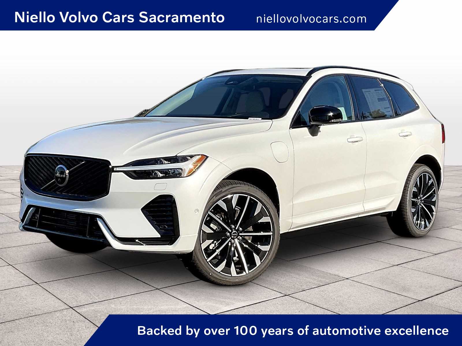 2026 Volvo XC60 T8 Ultra Dark AWD's photo