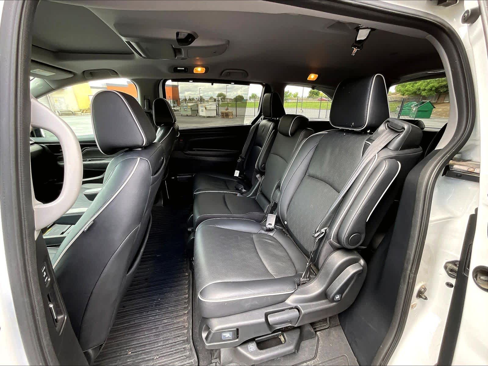 2023 Honda Odyssey Elite photo 5