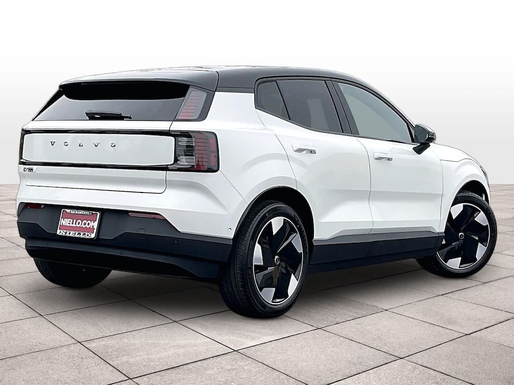 New 2025 Volvo EX30 Twin Motor Ultra SUV