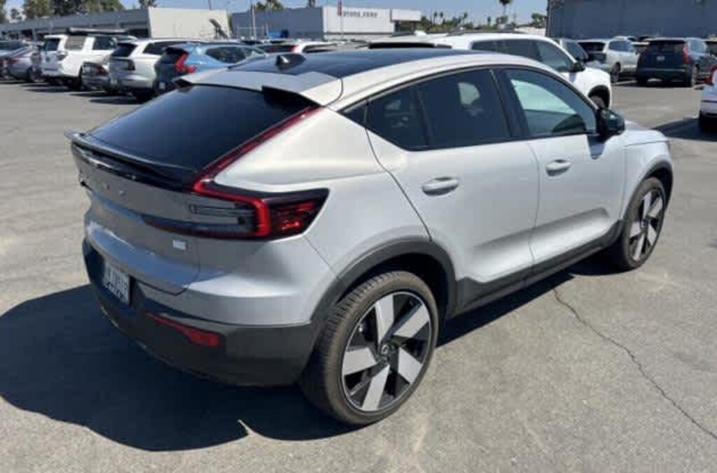 Used 2023 Volvo C40 Recharge Pure Electric Ultimate Twin eAWD