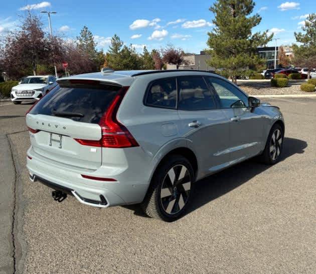 Used 2024 Volvo XC60 Recharge Plug-In Hybrid Ultimate Dark Theme T8 eAWD PHEV