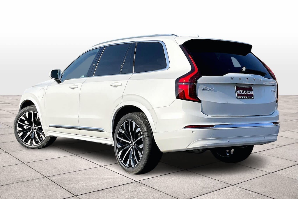 New 2026 Volvo XC90 plug-in hybrid T8 Plus 7-Seater SUV