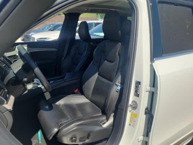 2022 Volvo XC90 Recharge Inscription T8 photo 4