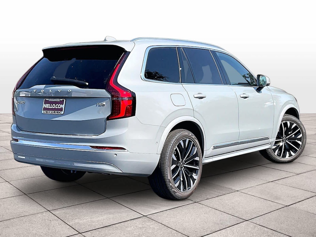New 2026 Volvo XC90 plug-in hybrid T8 Plus 7-Seater SUV