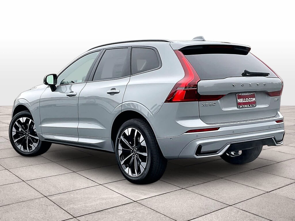 New 2026 Volvo XC60 B5 Plus SUV