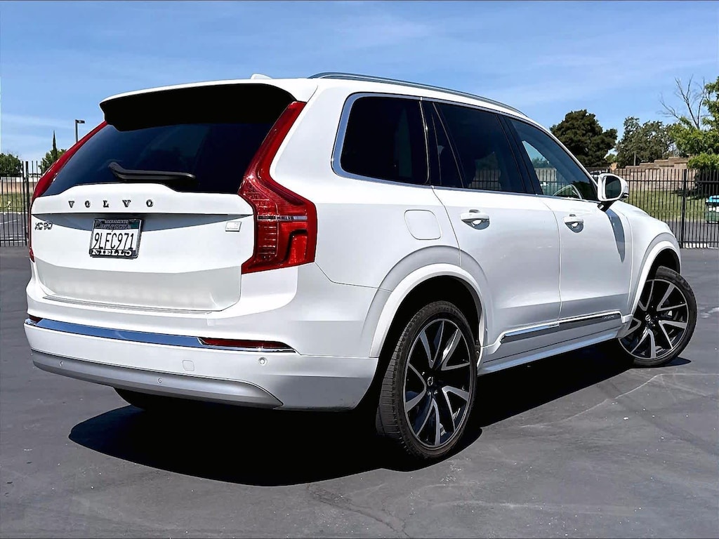 Used 2022 Volvo XC90 Recharge Plug-In Hybrid Inscription Expression T8 eAWD PHEV 7P