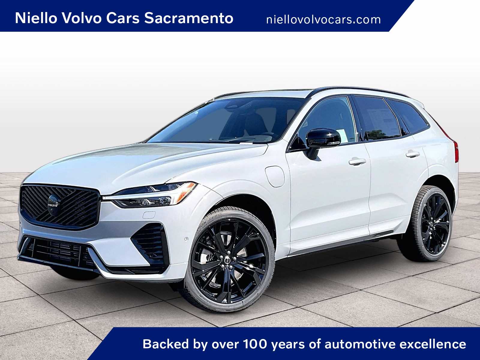 2026 Volvo XC60 T8 Ultra Black Edition Theme AWD's photo
