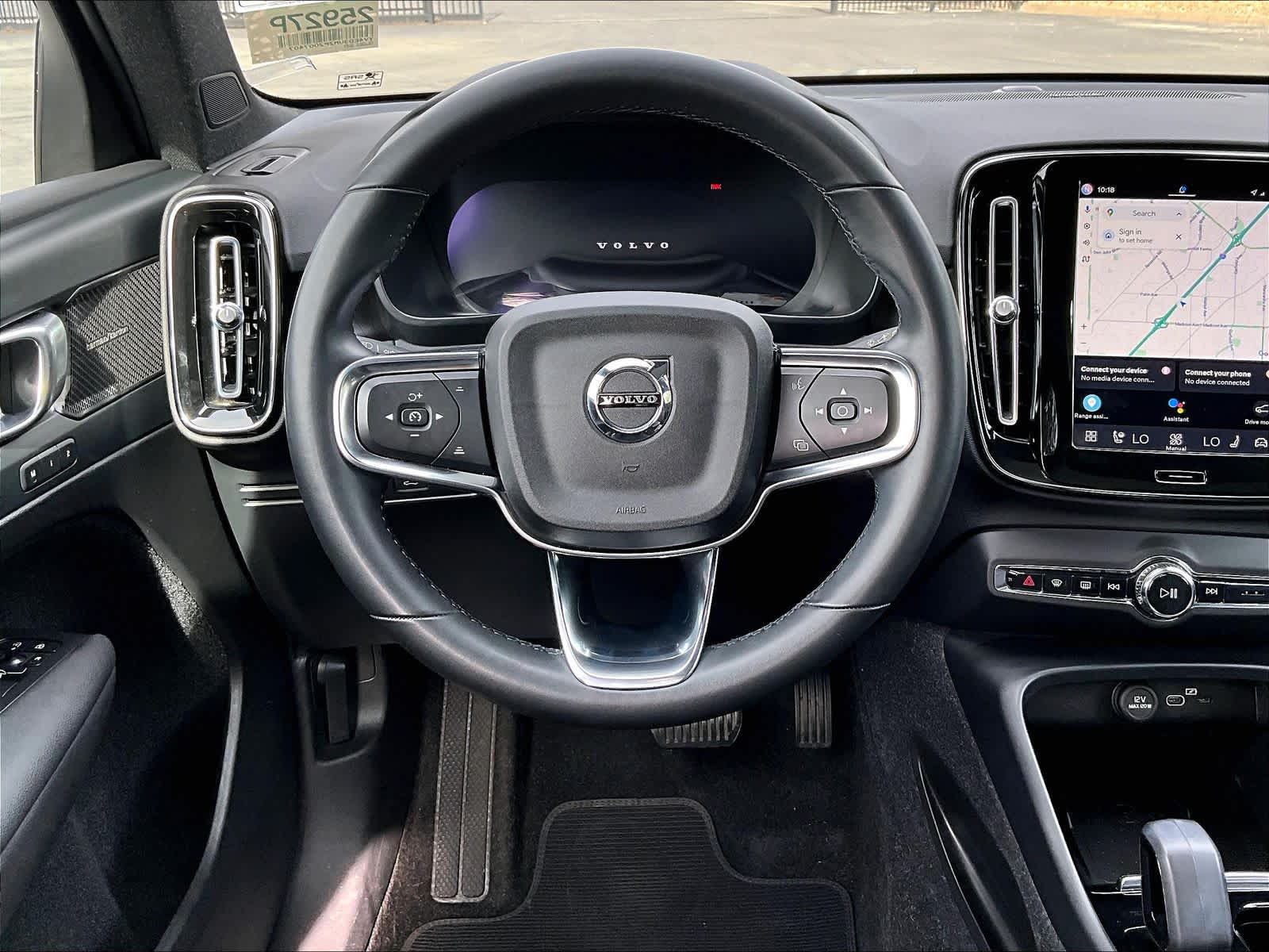 2023 Volvo XC40 Recharge Pure Electric Ultimate photo 5