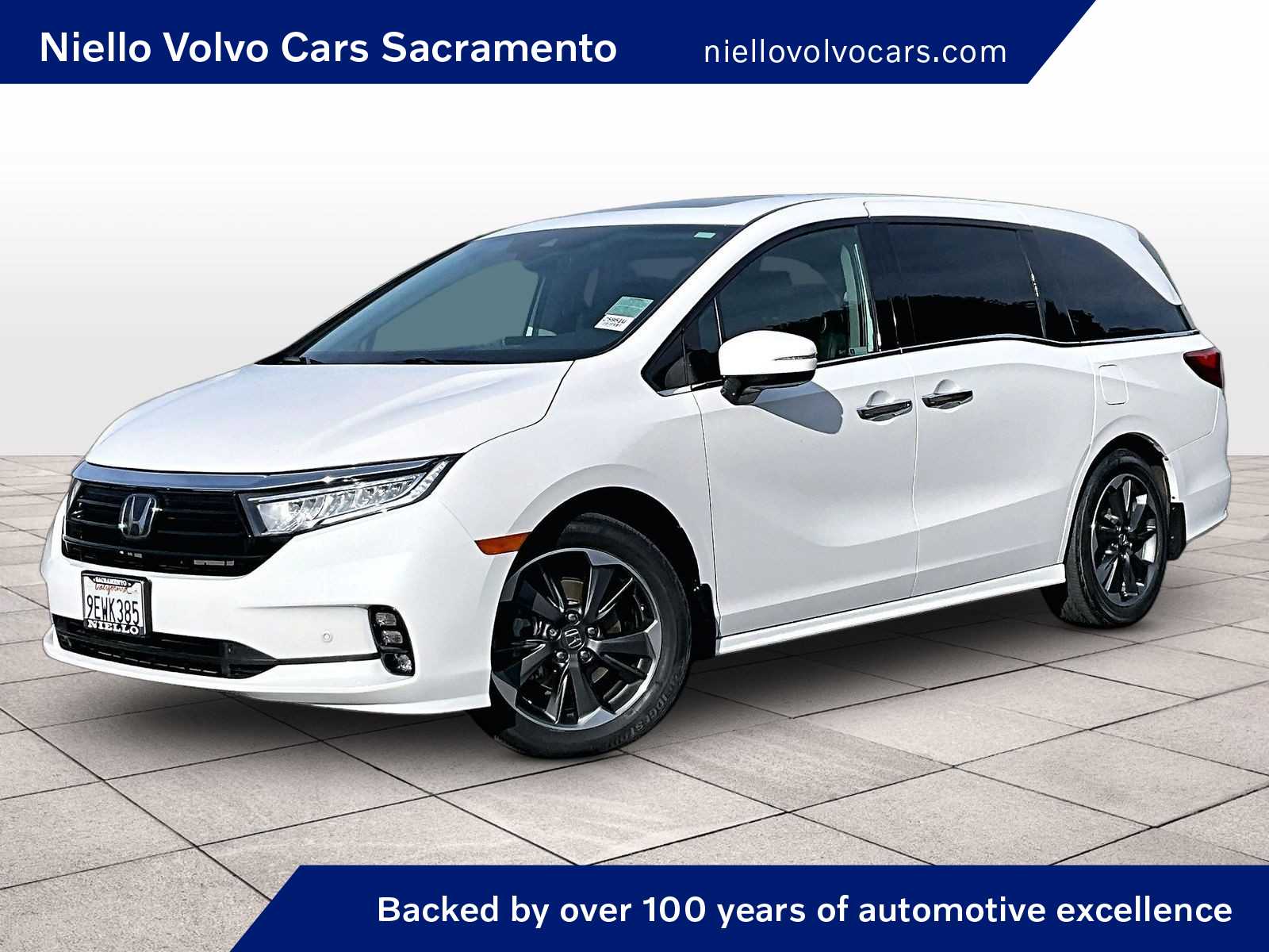 2023 Honda Odyssey Elite's photo