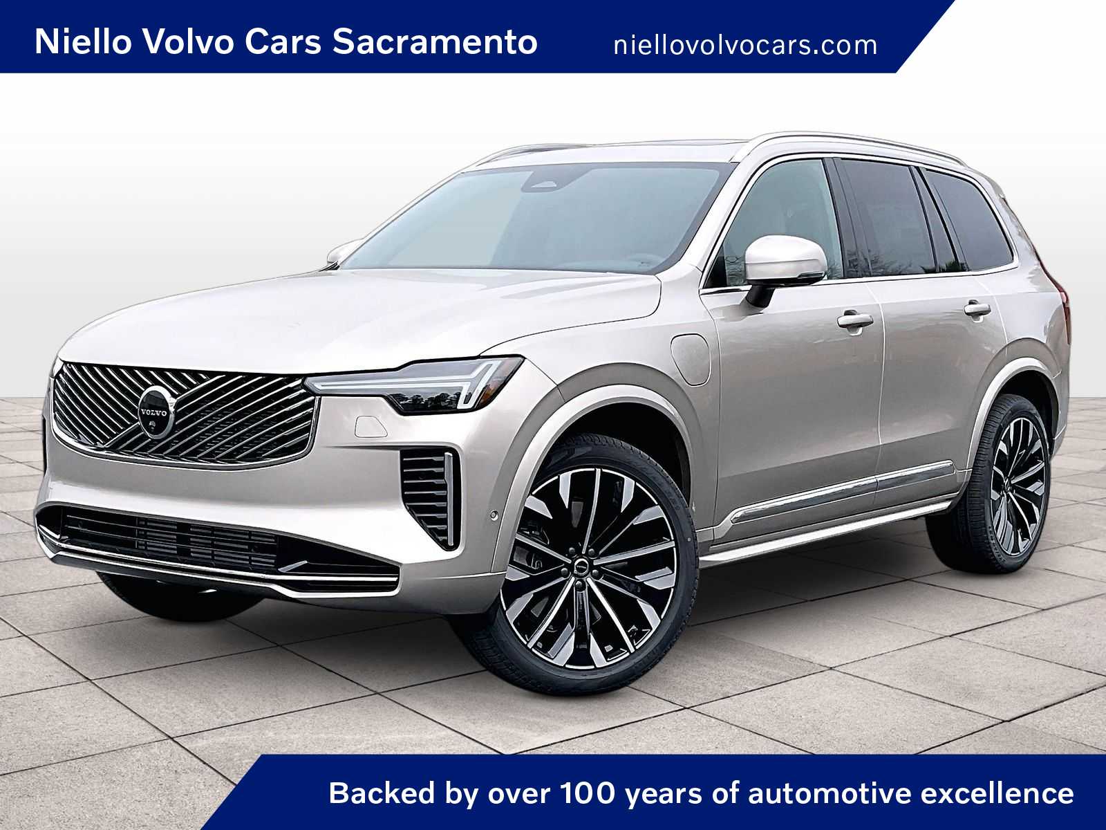 2026 Volvo XC90 T8 Recharge Plus Bright 7-Seat 4WD's photo
