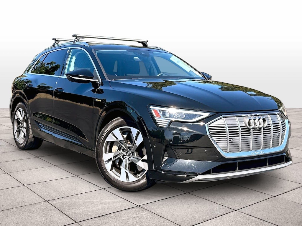 Used 2023 Audi e-tron Premium Plus quattro