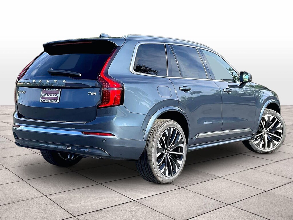 New 2026 Volvo XC90 plug-in hybrid T8 Ultra 7-Seater SUV