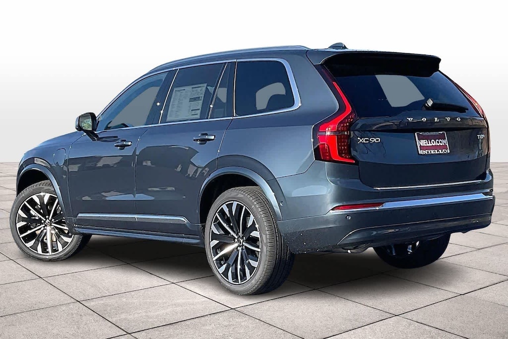 New 2026 Volvo XC90 plug-in hybrid T8 Plus 7-Seater SUV