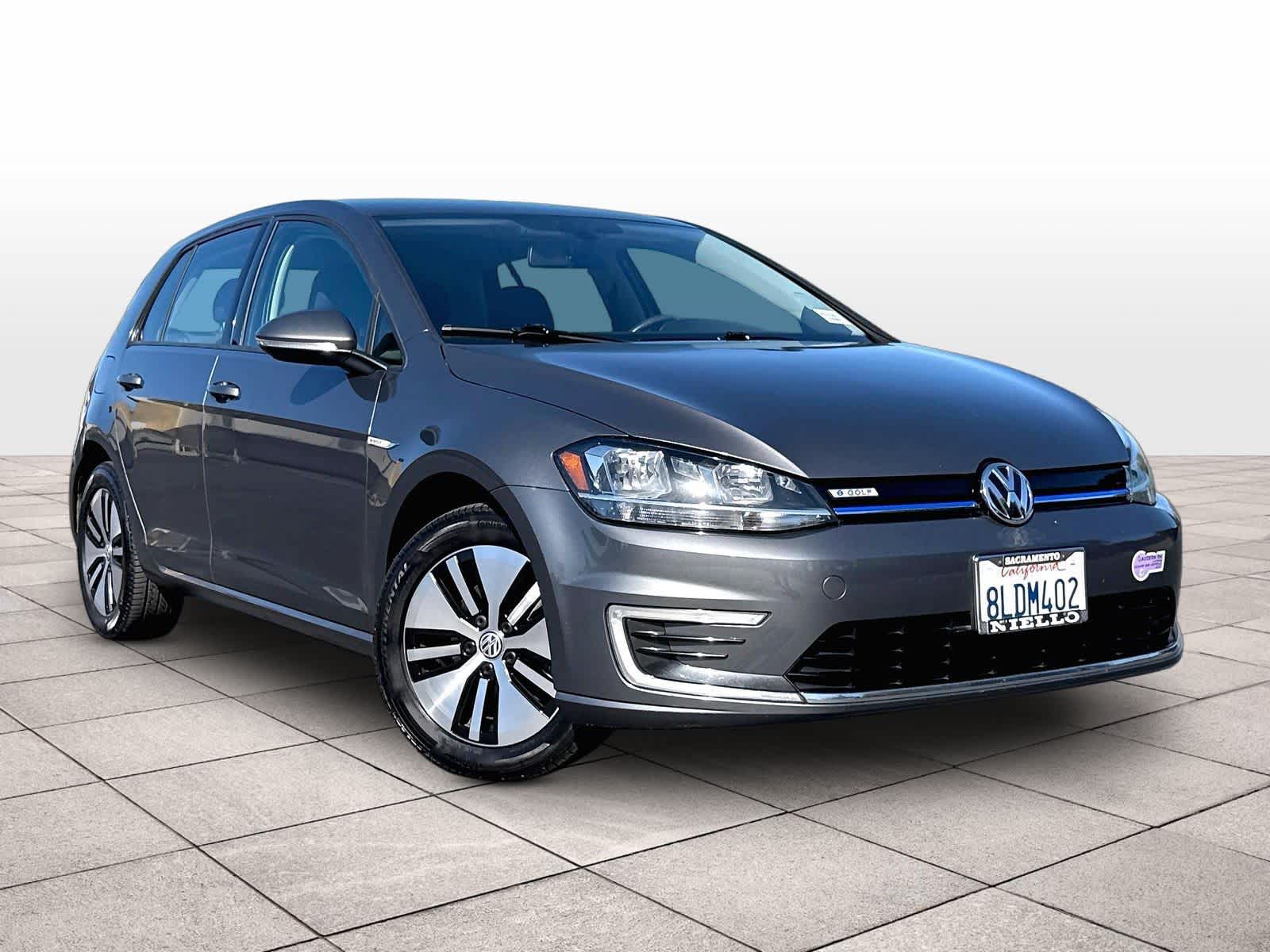 Used 2019 Volkswagen e-Golf e-Golf SE with VIN WVWKR7AU8KW911153 for sale in Sacramento, CA