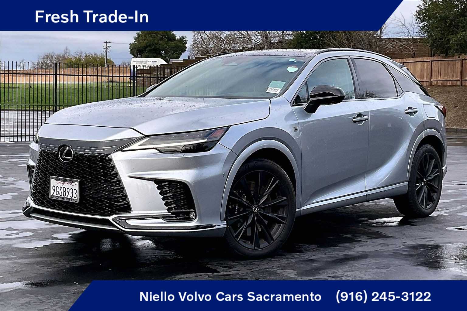 2023 Lexus RX Hybrid 500h's photo