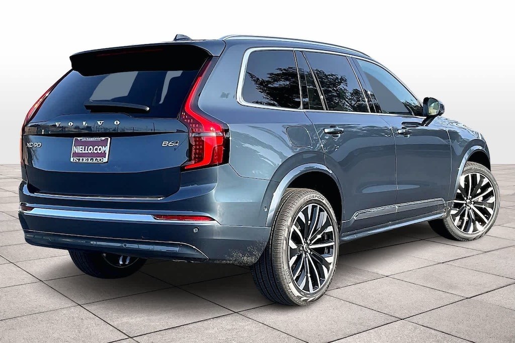 New 2026 Volvo XC90 B6 Plus 7-Seater SUV