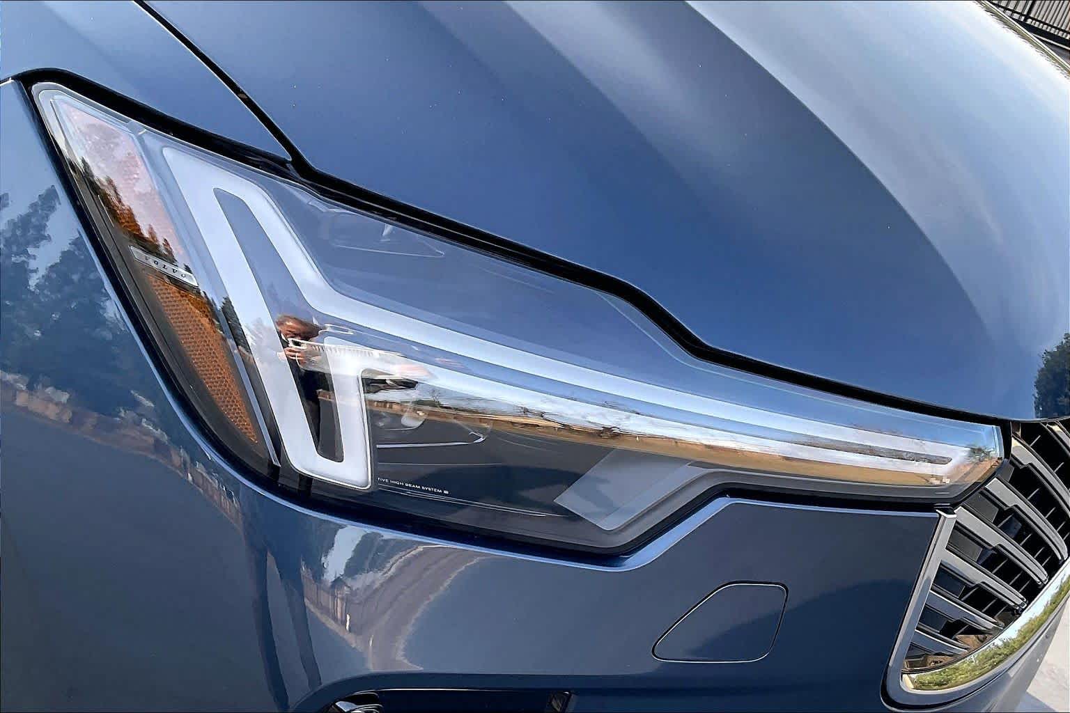 2025 Volvo XC90 Core - Photo 30