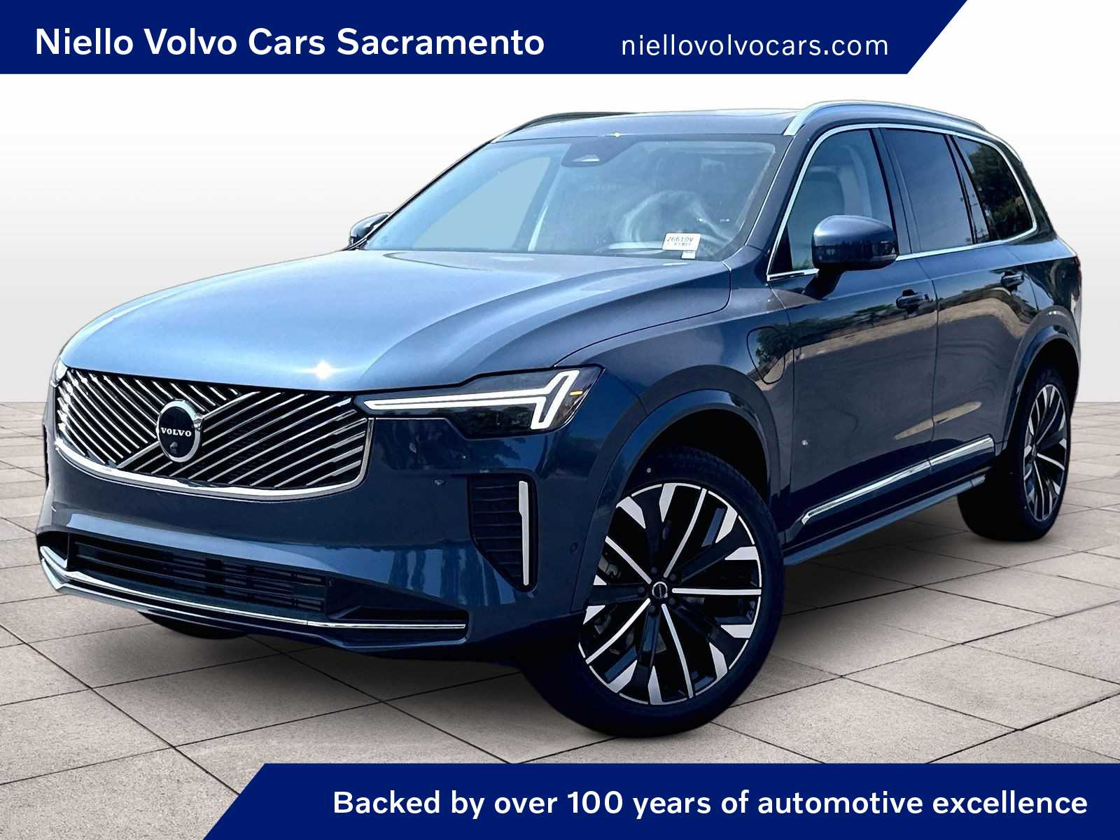  Volvo XC90 plug-in hybrid