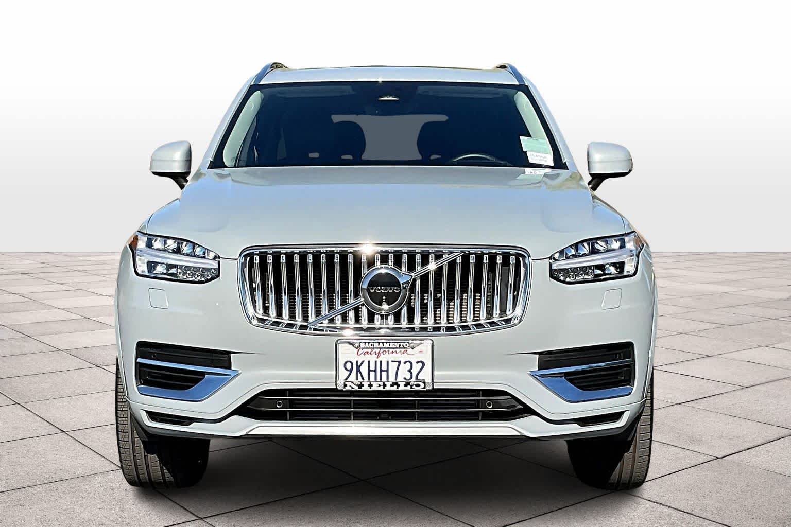 2024 Volvo XC90 Recharge Ultimate T8 photo 3