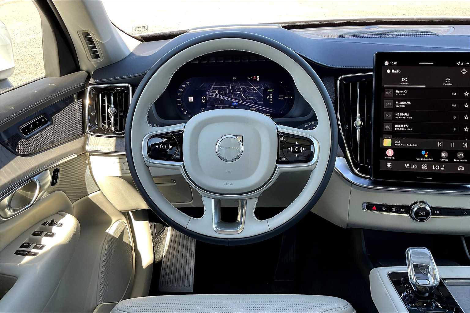 2026 Volvo XC90 Ultra - Photo 15