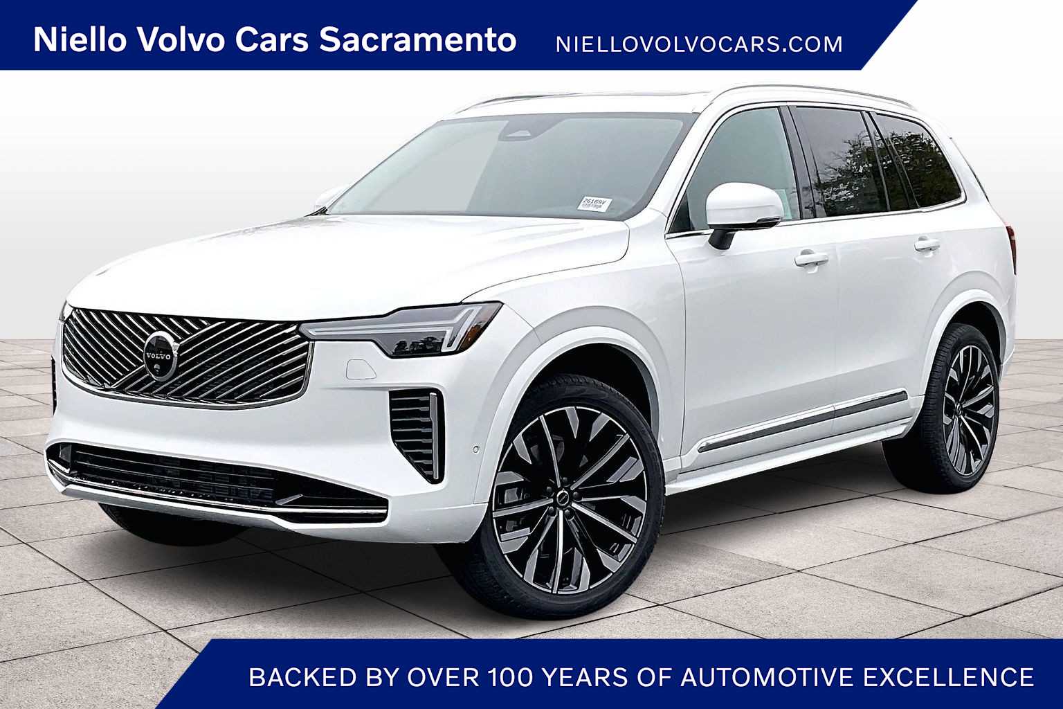 2026 Volvo XC90 Plus's photo