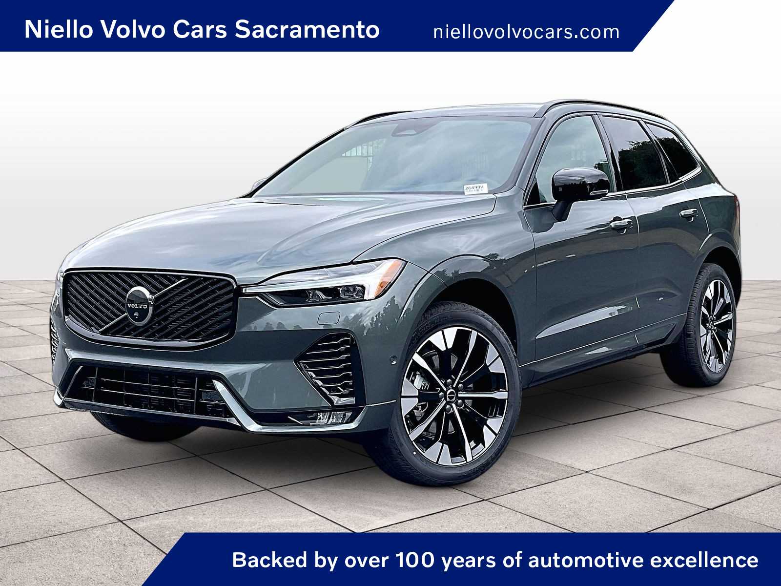 2026 Volvo XC60 B5 Plus Dark AWD's photo
