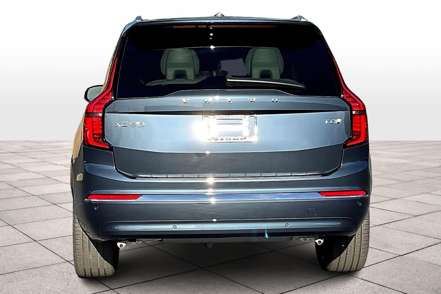 2026 Volvo XC90 plug-in hybrid T8 Ultra 7-Seater photo 5