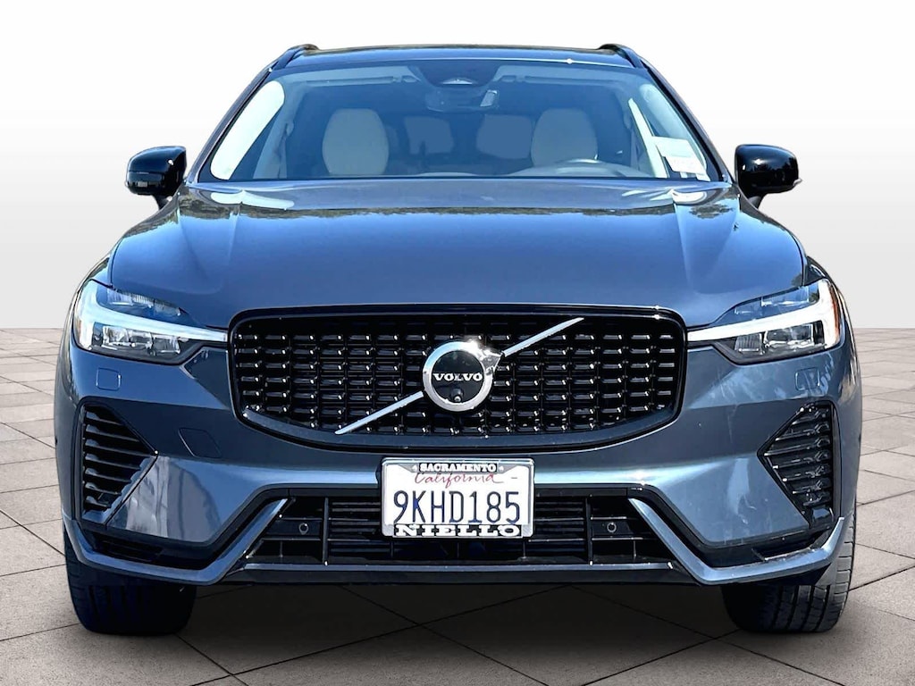 Used 2024 Volvo XC60 Recharge Plug-In Hybrid Plus Dark Theme T8 eAWD PHEV