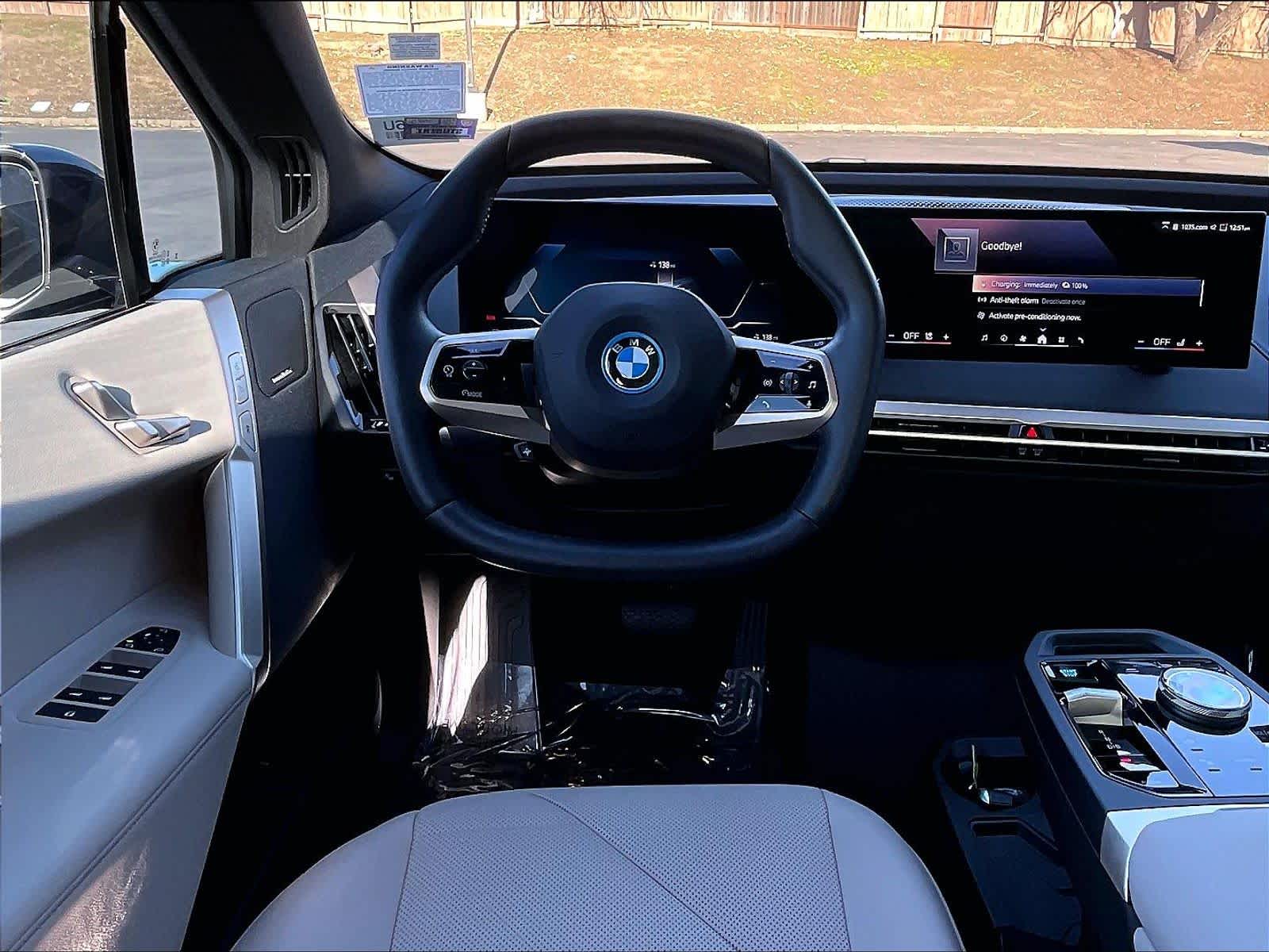 2025 BMW iX xDrive50 xDrive50 photo 5