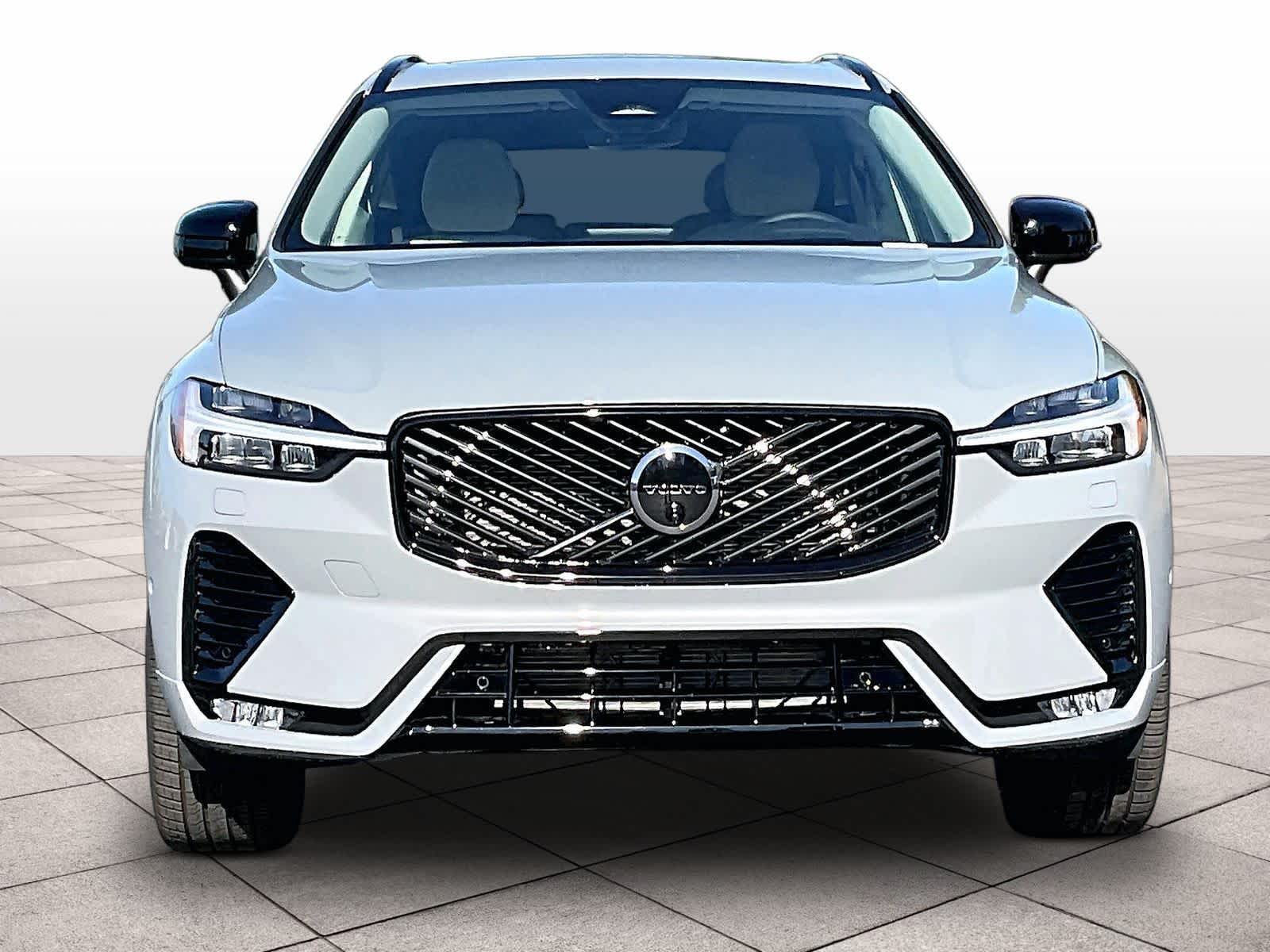 2026 Volvo XC60 B5 Ultra photo 4