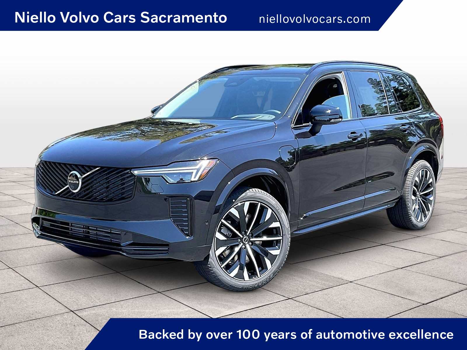 2026 Volvo XC90 T8 Recharge Ultra Dark 4WD's photo