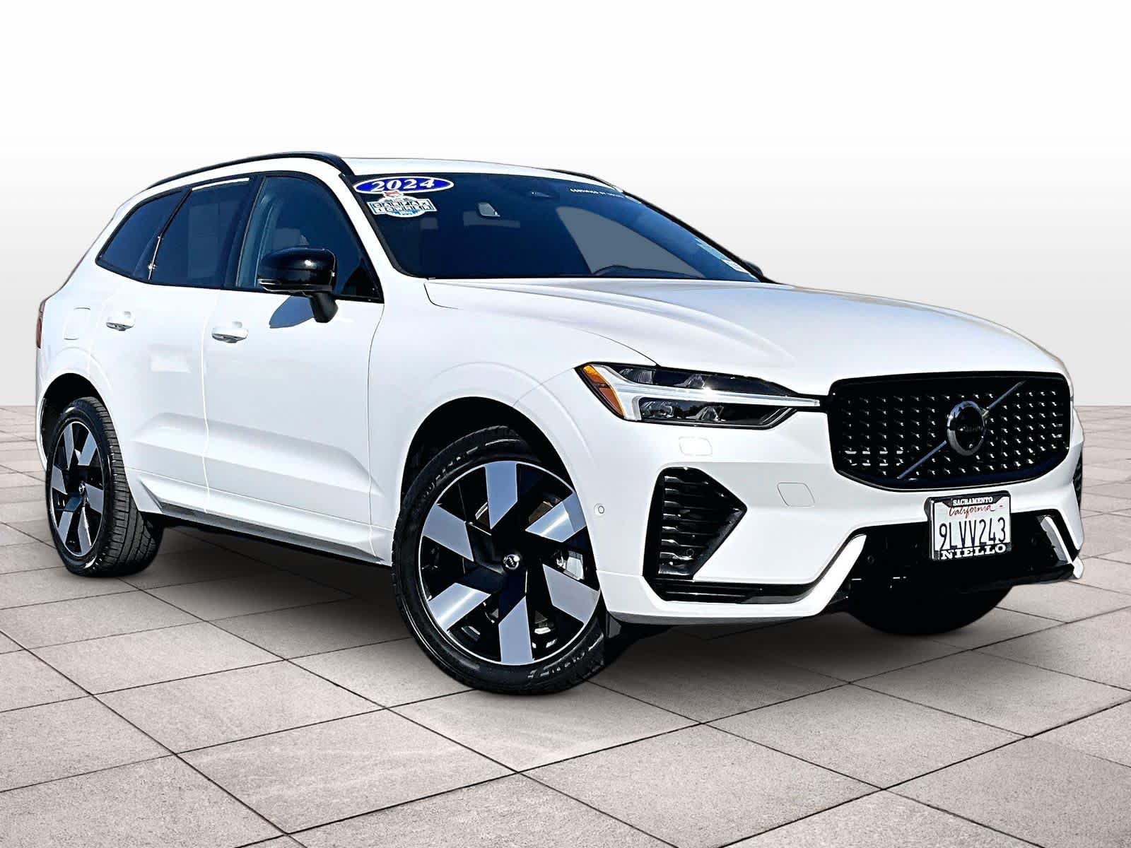 Certified 2024 Volvo XC60 Recharge Plug-In Hybrid Plus Dark Theme T8 eAWD PHEV